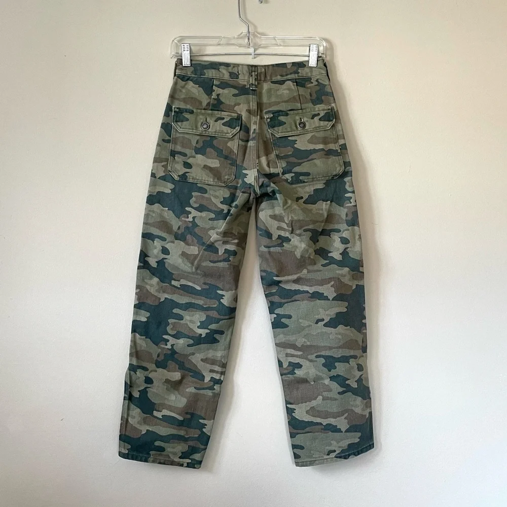 Free People NWOT Remy Camo High Waisted Wide Leg Cropeped Jeans Size 25 - Picture 6 of 10